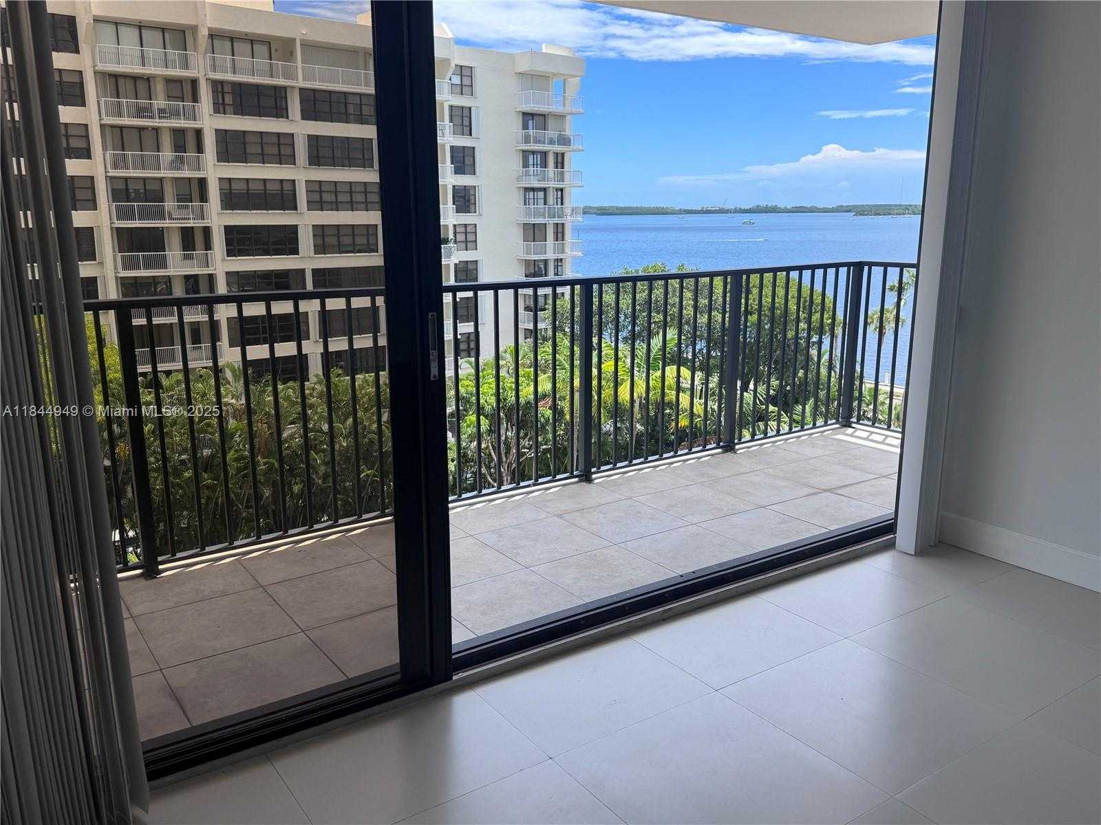 Small Image of 1450 BRICKELL BAY DR #604, Miami Number 2