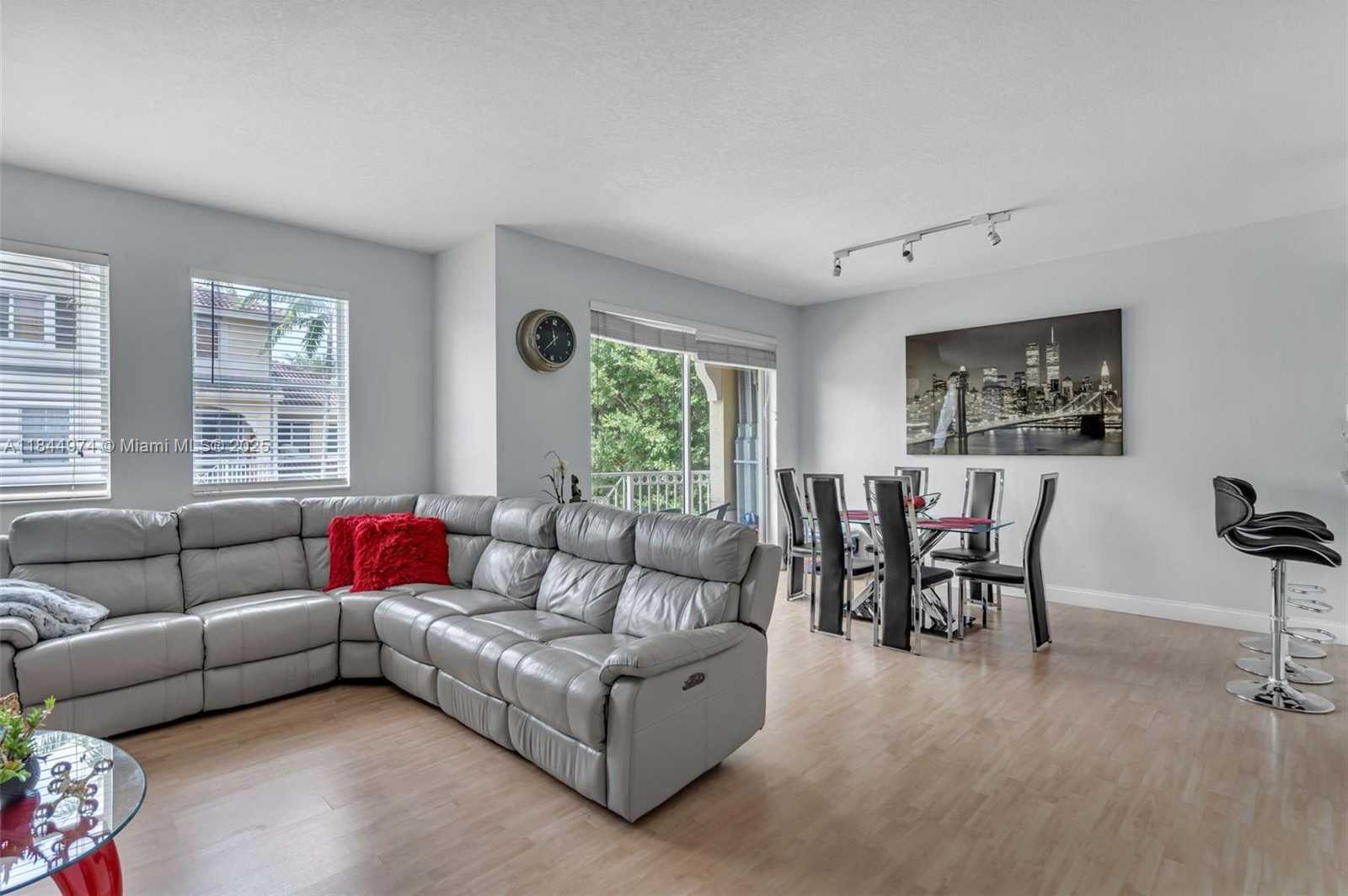 Small Image of 8838 WEST FLAGLER ST #208, Miami Number 3