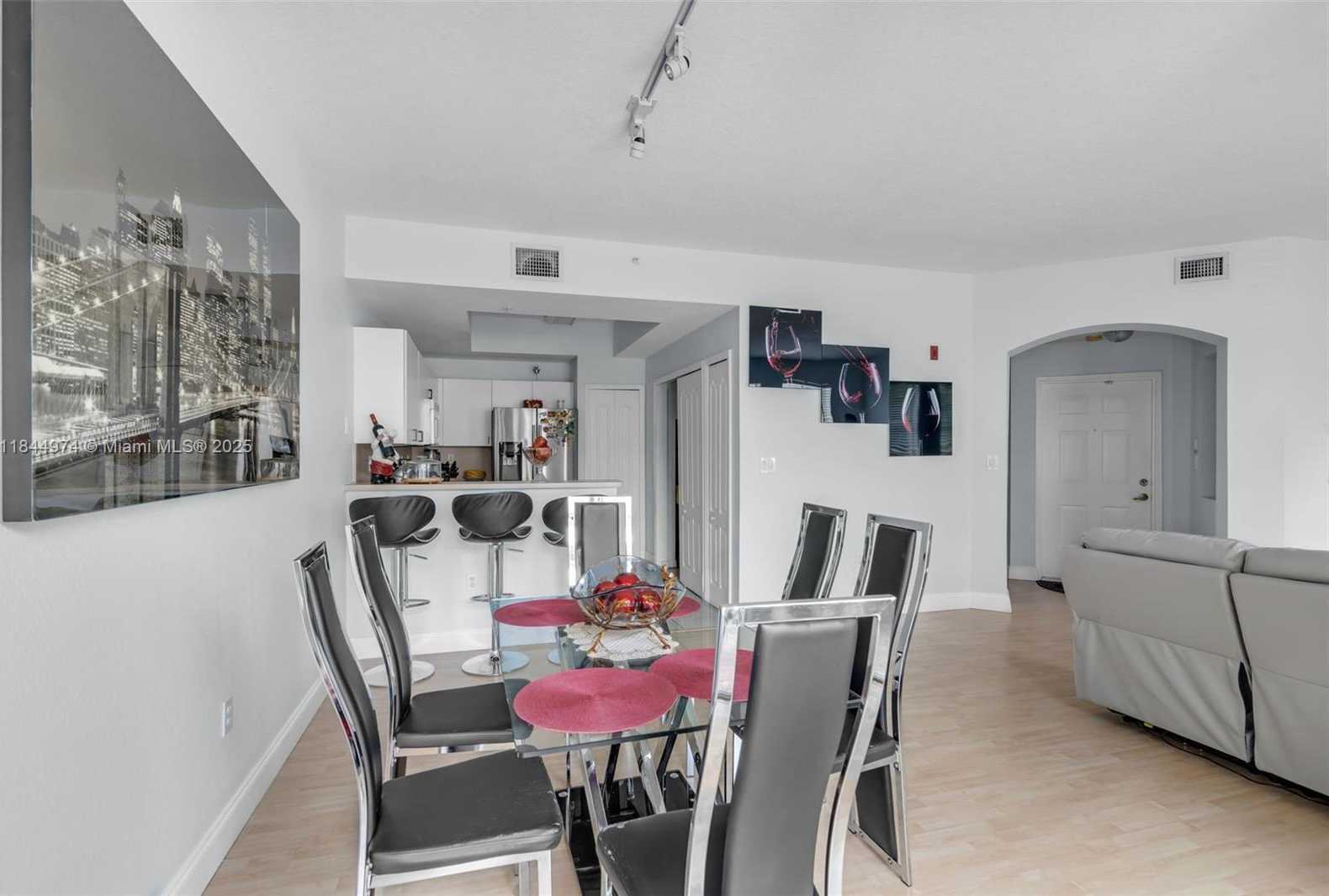 Small Image of 8838 WEST FLAGLER ST #208, Miami Number 5