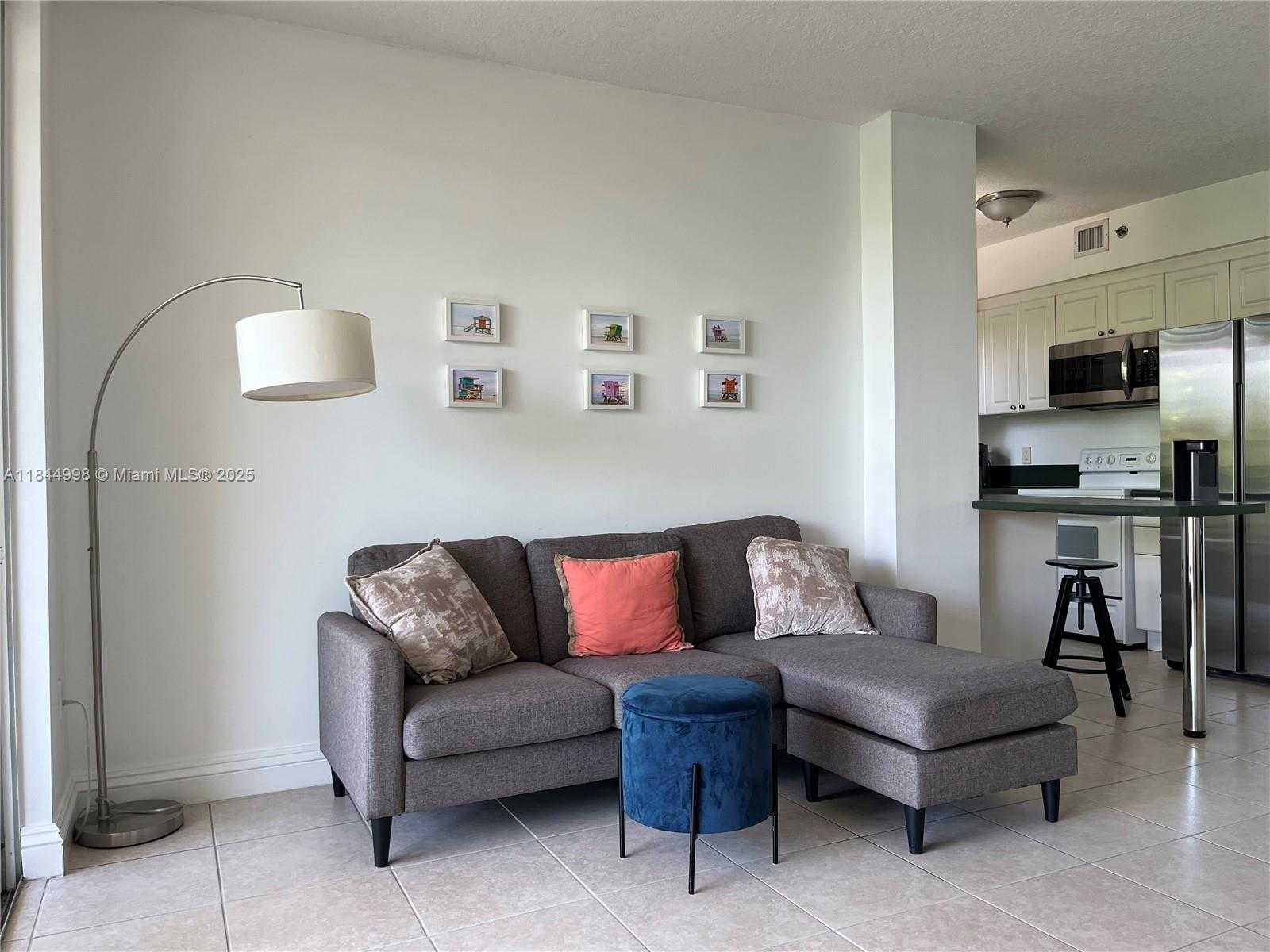 Small Image of 1824 BRICKELL AVE #2D, Miami Number 14