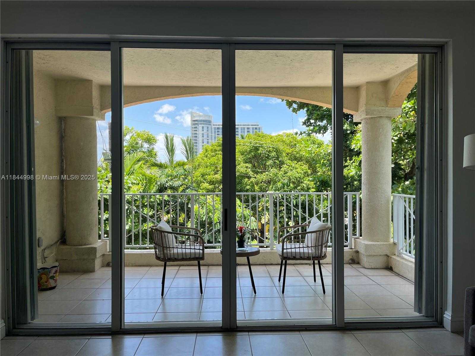 Small Image of 1824 BRICKELL AVE #2D, Miami Number 15