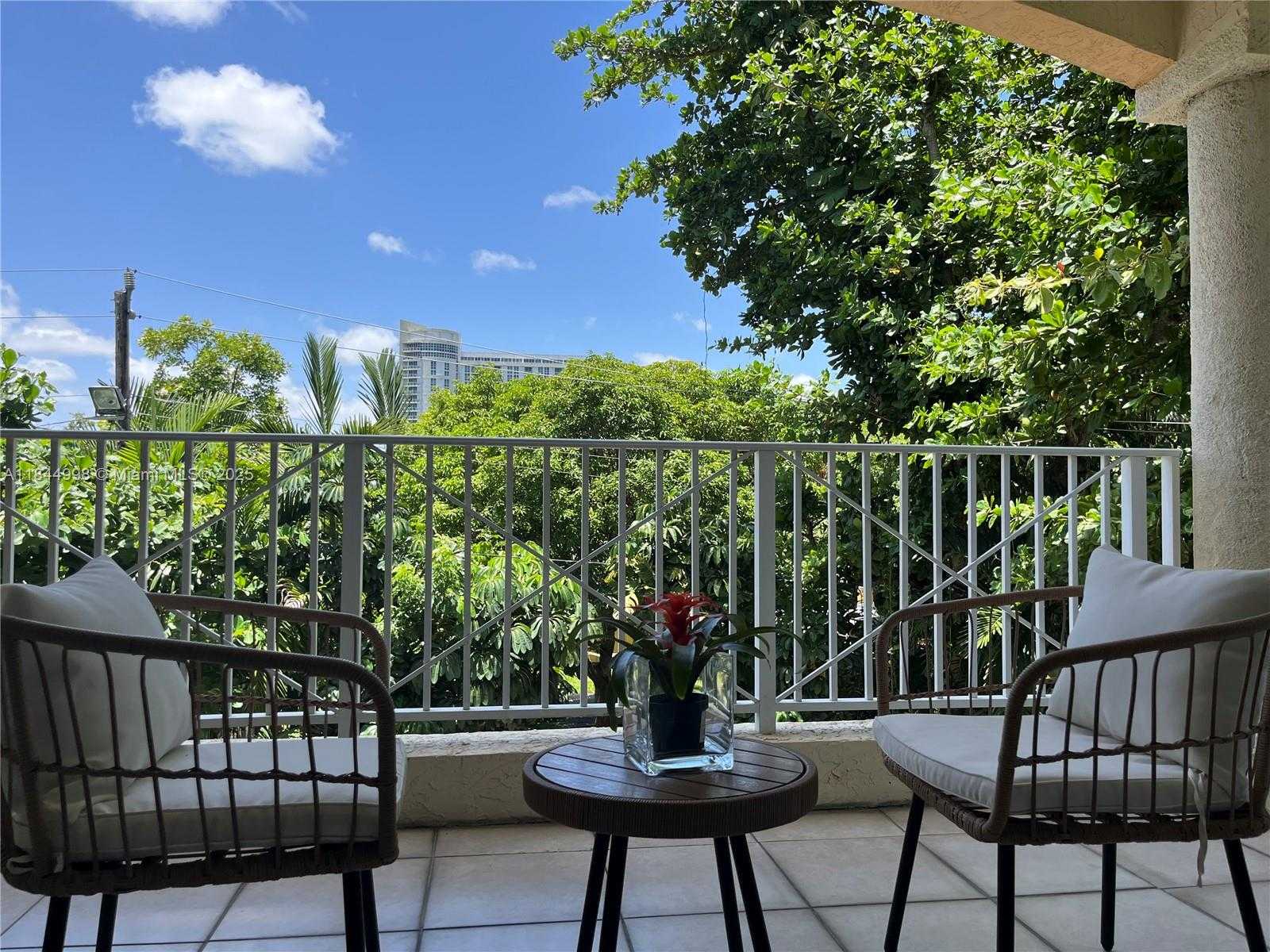 Small Image of 1824 BRICKELL AVE #2D, Miami Number 18