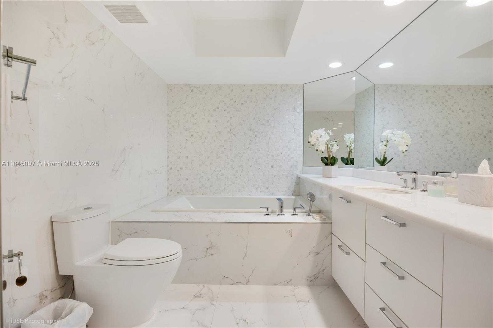 Small Image of 16425 COLLINS AVE #2215, Sunny Isles Beach Number 7
