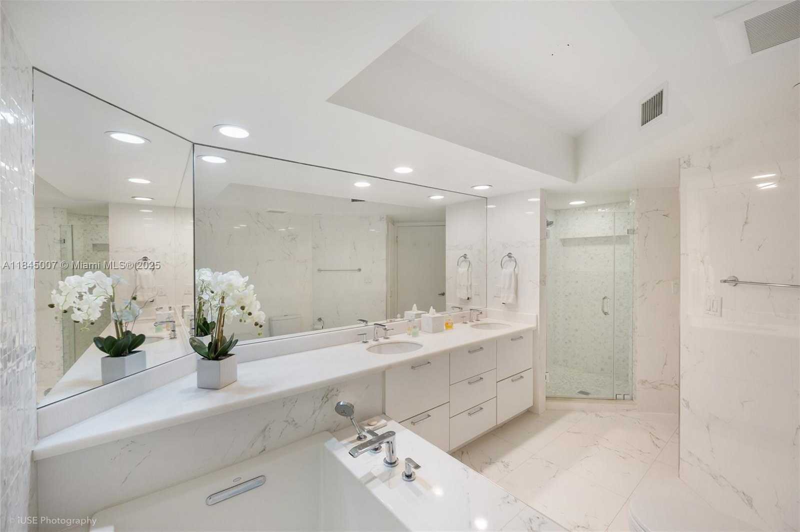 Small Image of 16425 COLLINS AVE #2215, Sunny Isles Beach Number 8