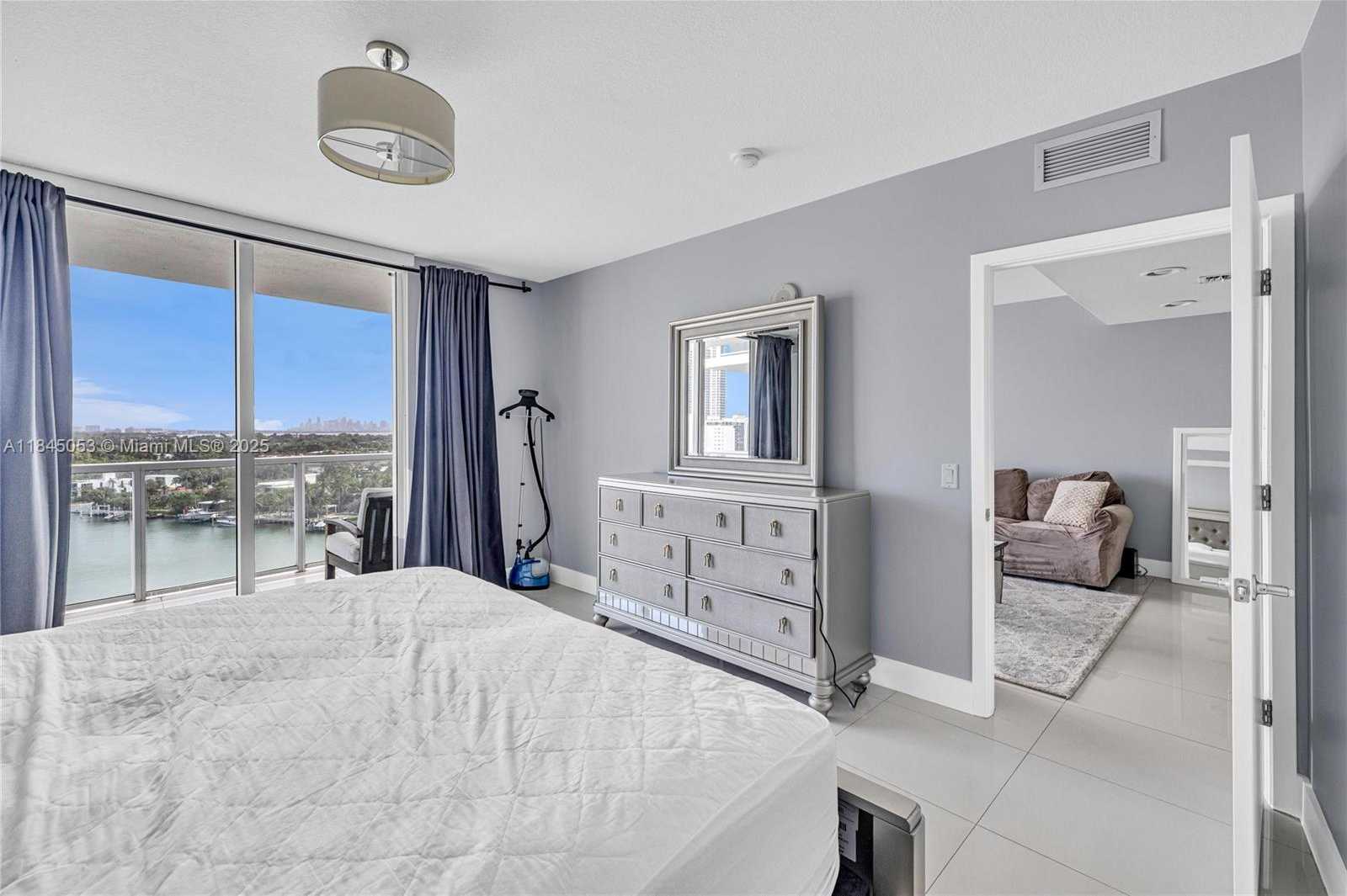 Small Image of 6700 INDIAN CREEK DR #1205, Miami Beach Number 24