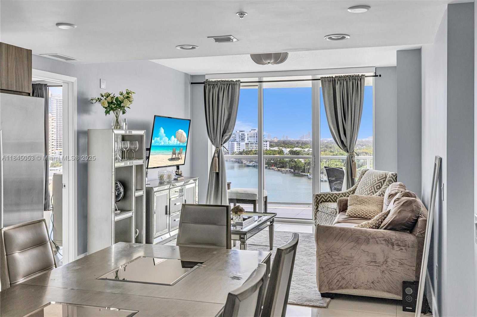 Small Image of 6700 INDIAN CREEK DR #1205, Miami Beach Number 5