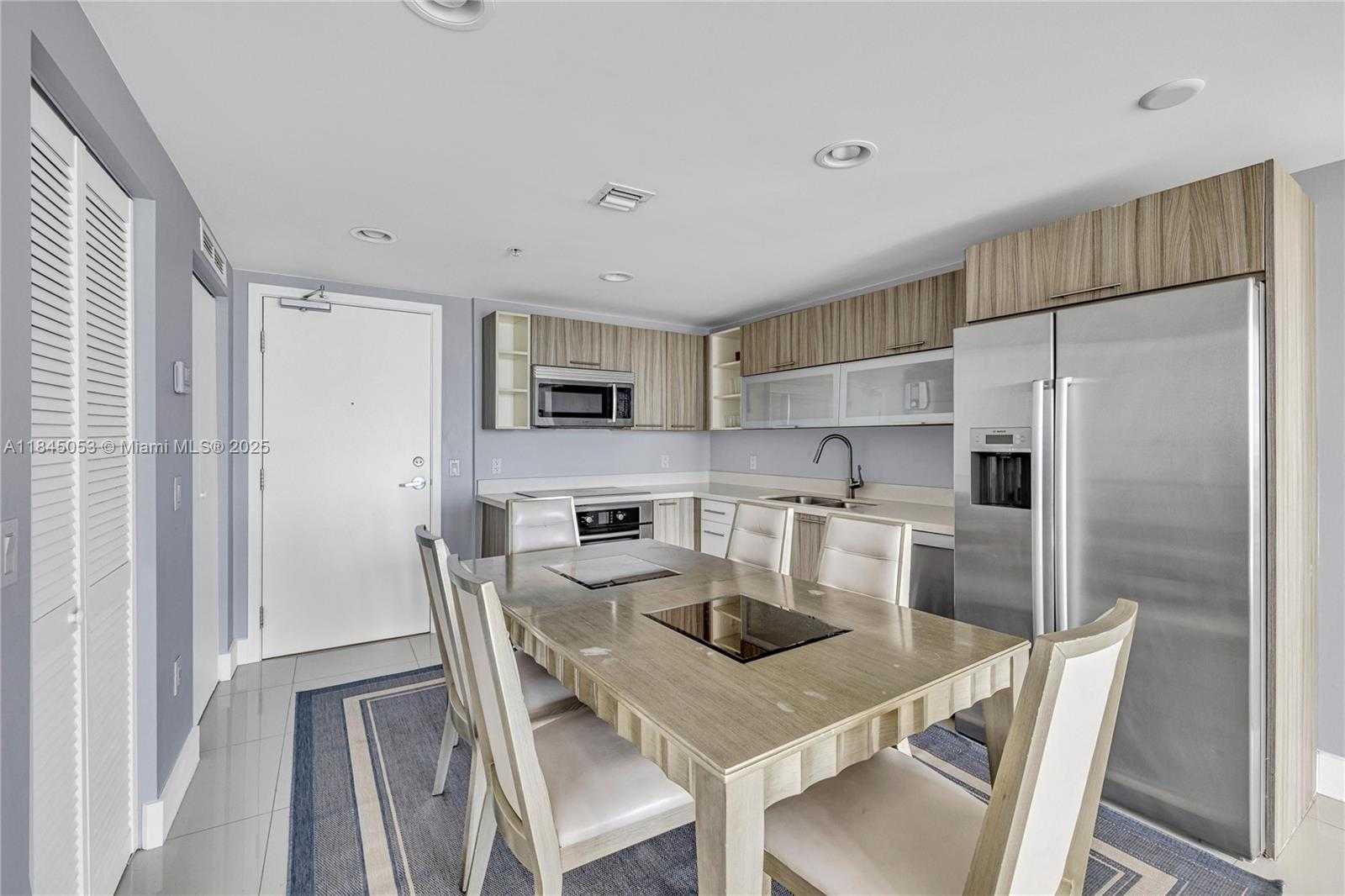 Small Image of 6700 INDIAN CREEK DR #1205, Miami Beach Number 8