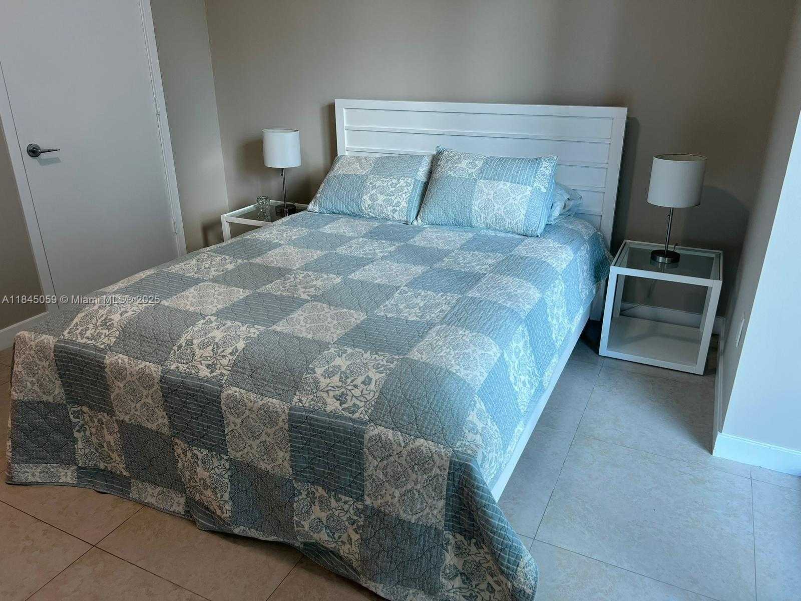 Small Image of 1111 SOUTH WEST 1ST AVE #1419-N, Miami Number 19