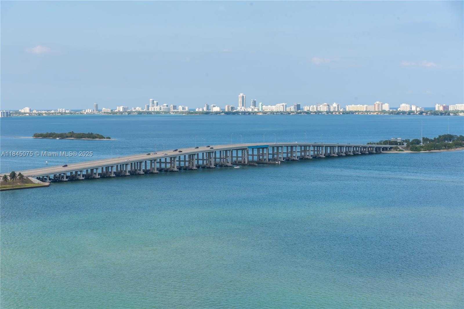 Small Image of 2900 NORTH EAST 7TH AVE #2003, Miami Number 27