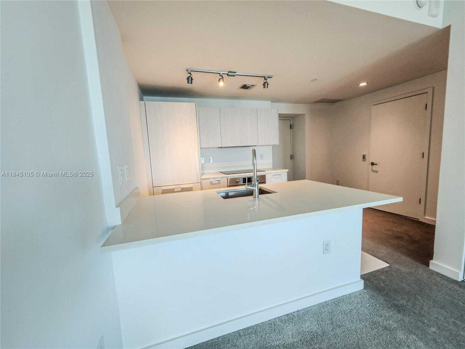 Small Image of 501 NORTH EAST 31ST ST #2604, Miami Number 5
