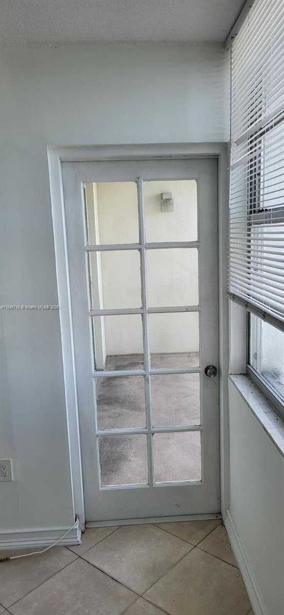 Small Image of 1301 NORTH EAST MIAMI GARDENS DR #602W, Miami Number 13