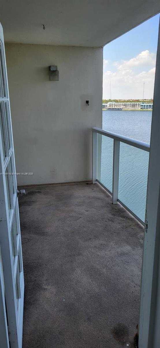 Small Image of 1301 NORTH EAST MIAMI GARDENS DR #602W, Miami Number 19