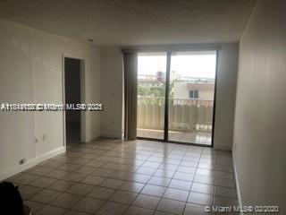 Small Image of Miami Number 3