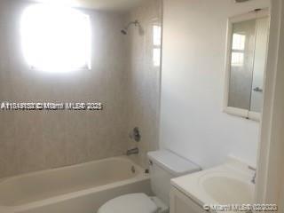 Small Image of Miami Number 6