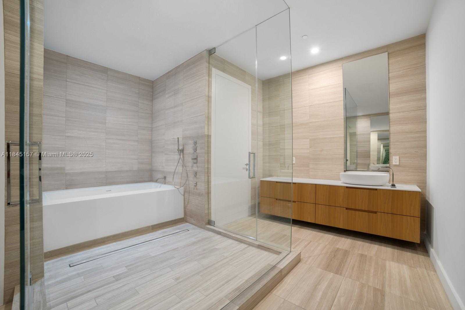 Small Image of 4701 NORTH MERIDIAN AVE #502, Miami Beach Number 12