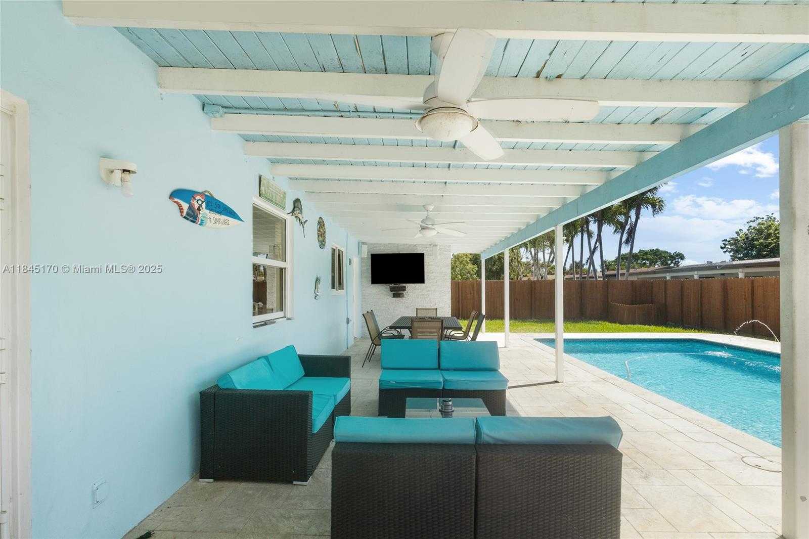 Small Image of 8040 SOUTH WEST 196TH, Cutler Bay Number 20