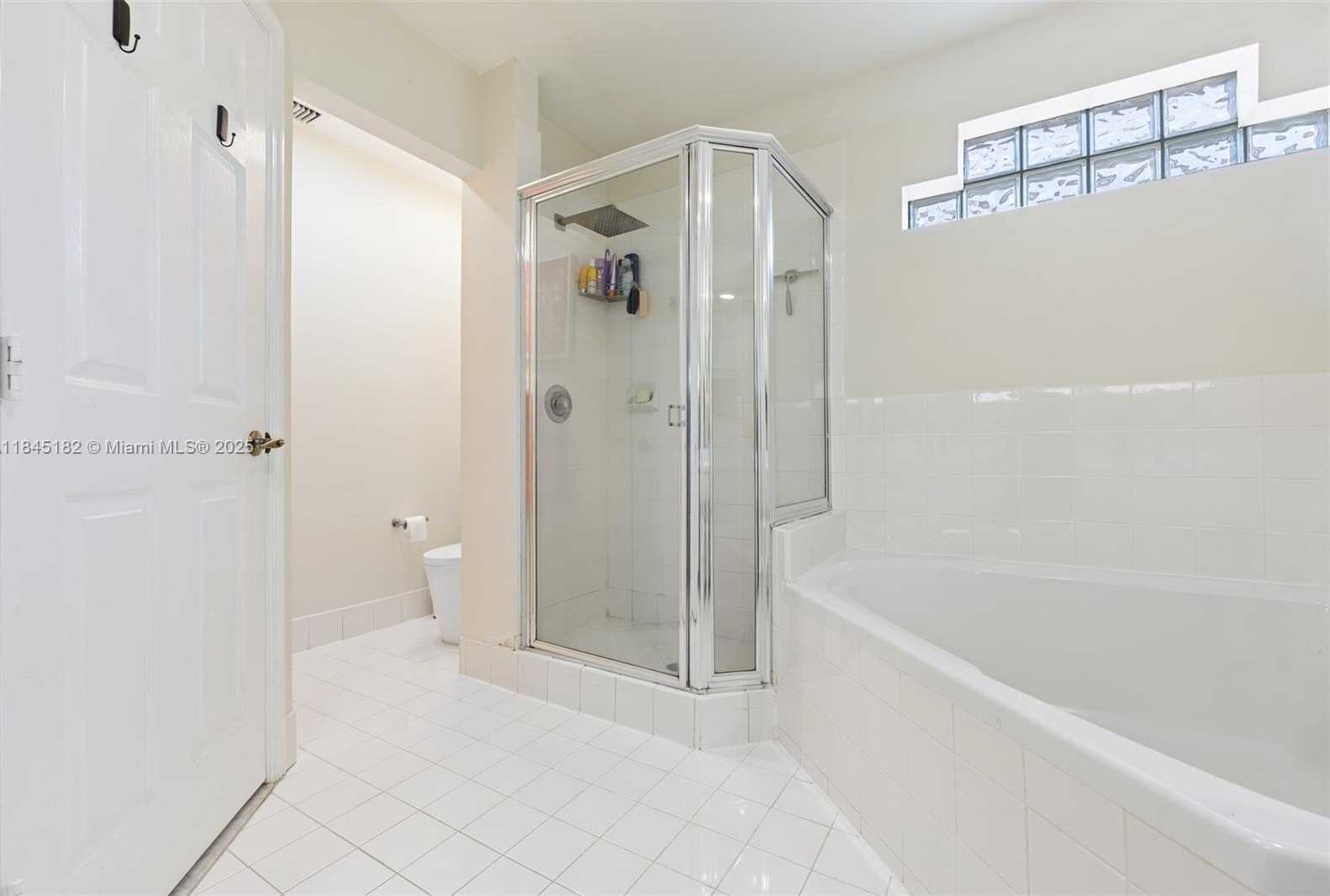 Small Image of 12340 SOUTH WEST 144TH TER, Miami Number 9