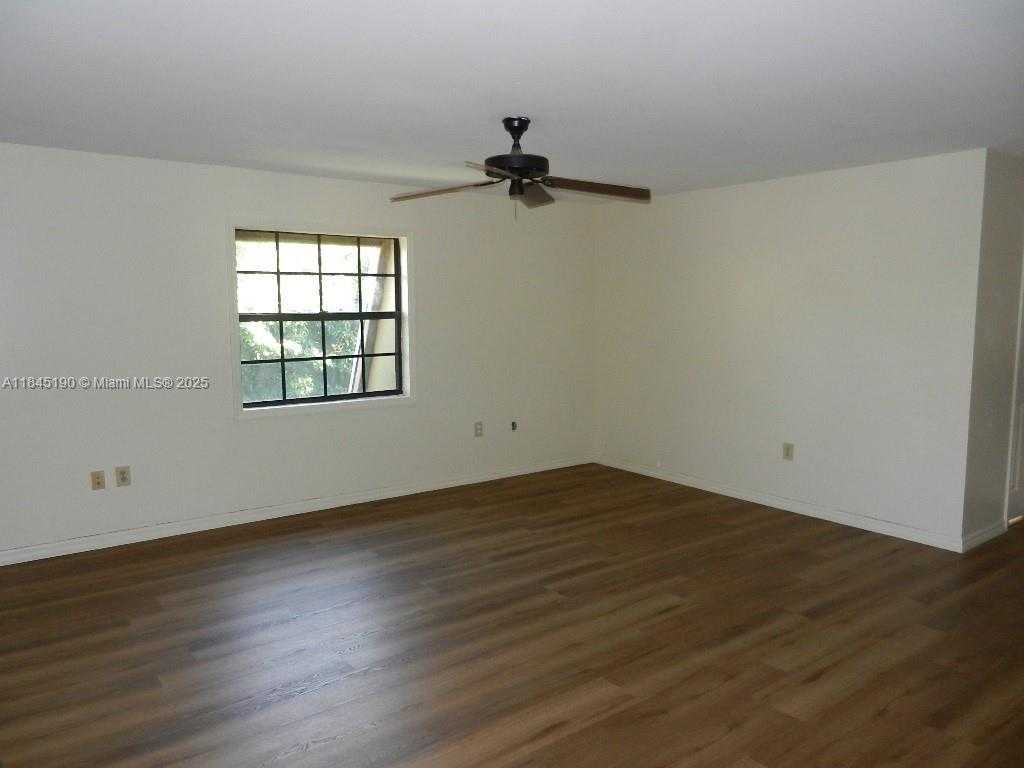Small Image of Homestead Number 25