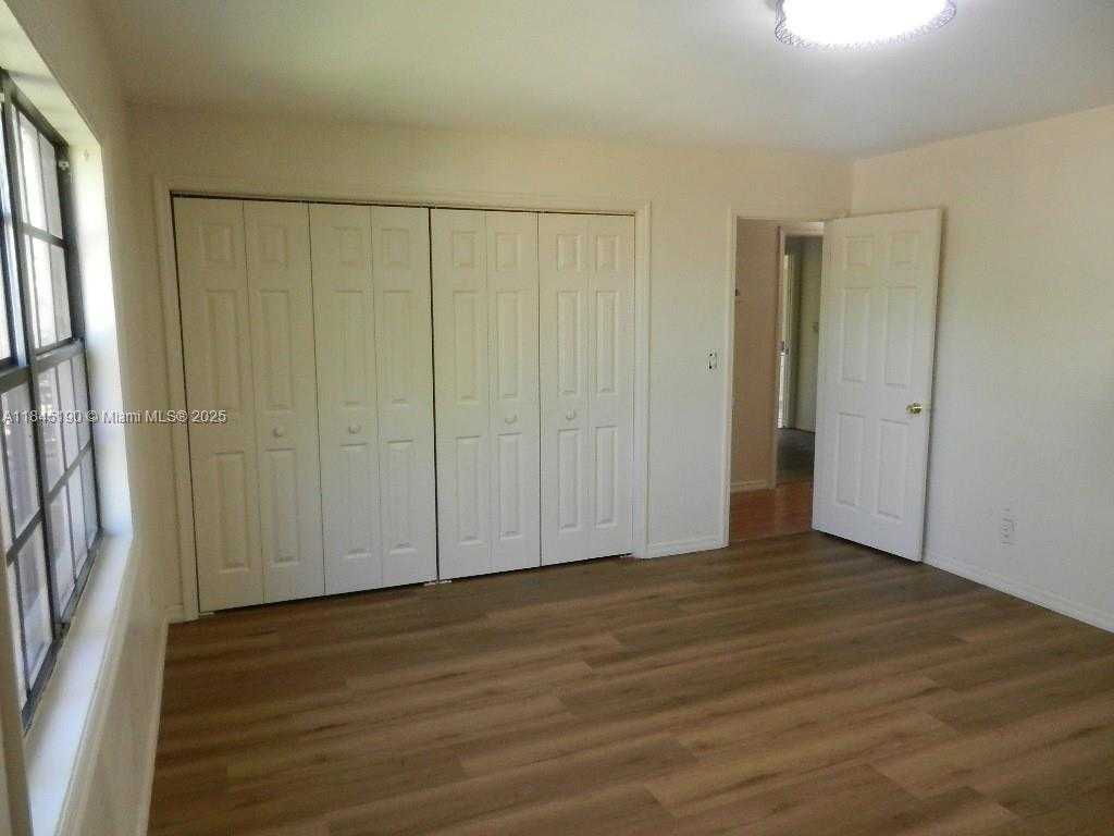 Small Image of Homestead Number 31