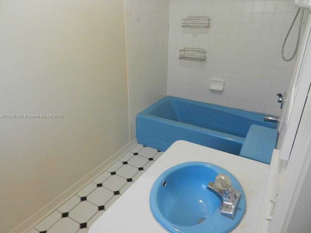 Small Image of Homestead Number 34