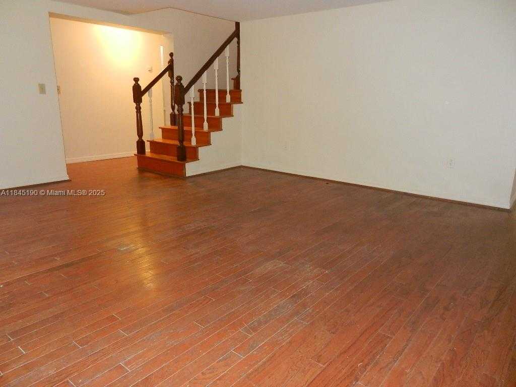 Small Image of Homestead Number 9