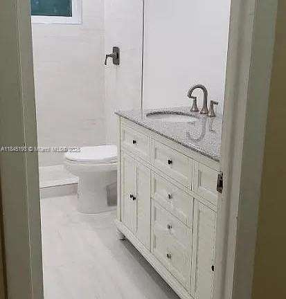 Small Image of 9355 FONTAINEBLEAU BLVD #C212, Miami Number 19