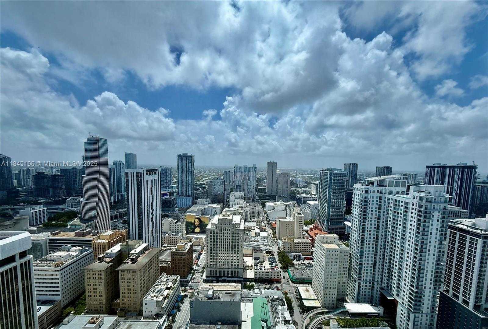 Small Image of 50 BISCAYNE BLVD #4803, Miami Number 11