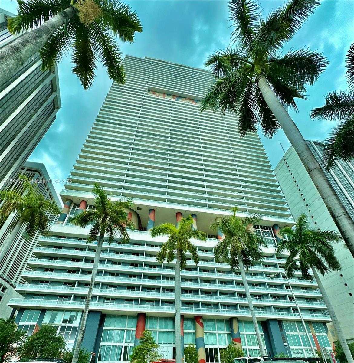 Small Image of 50 BISCAYNE BLVD #4803, Miami Number 17