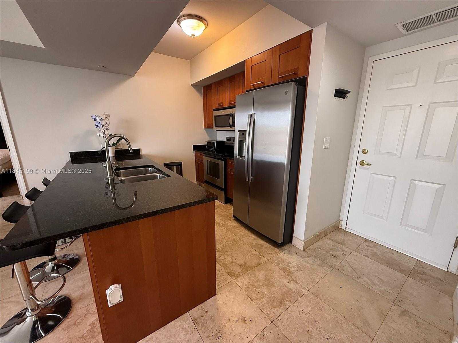 Small Image of 4100 SALZEDO ST #502, Coral Gables Number 10