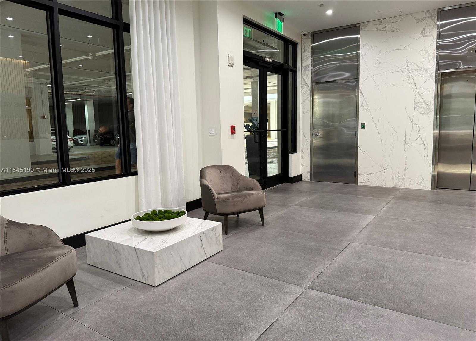 Small Image of 4100 SALZEDO ST #502, Coral Gables Number 24