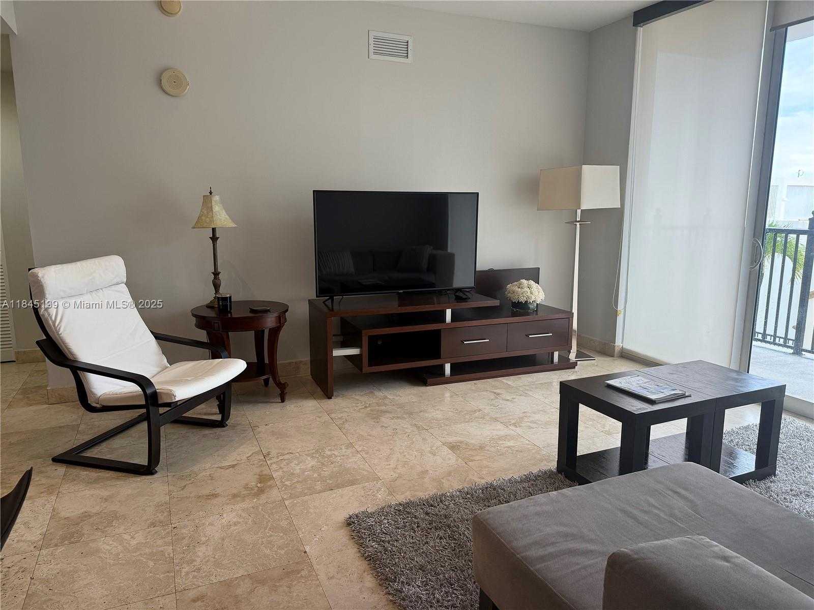 Small Image of 4100 SALZEDO ST #502, Coral Gables Number 5