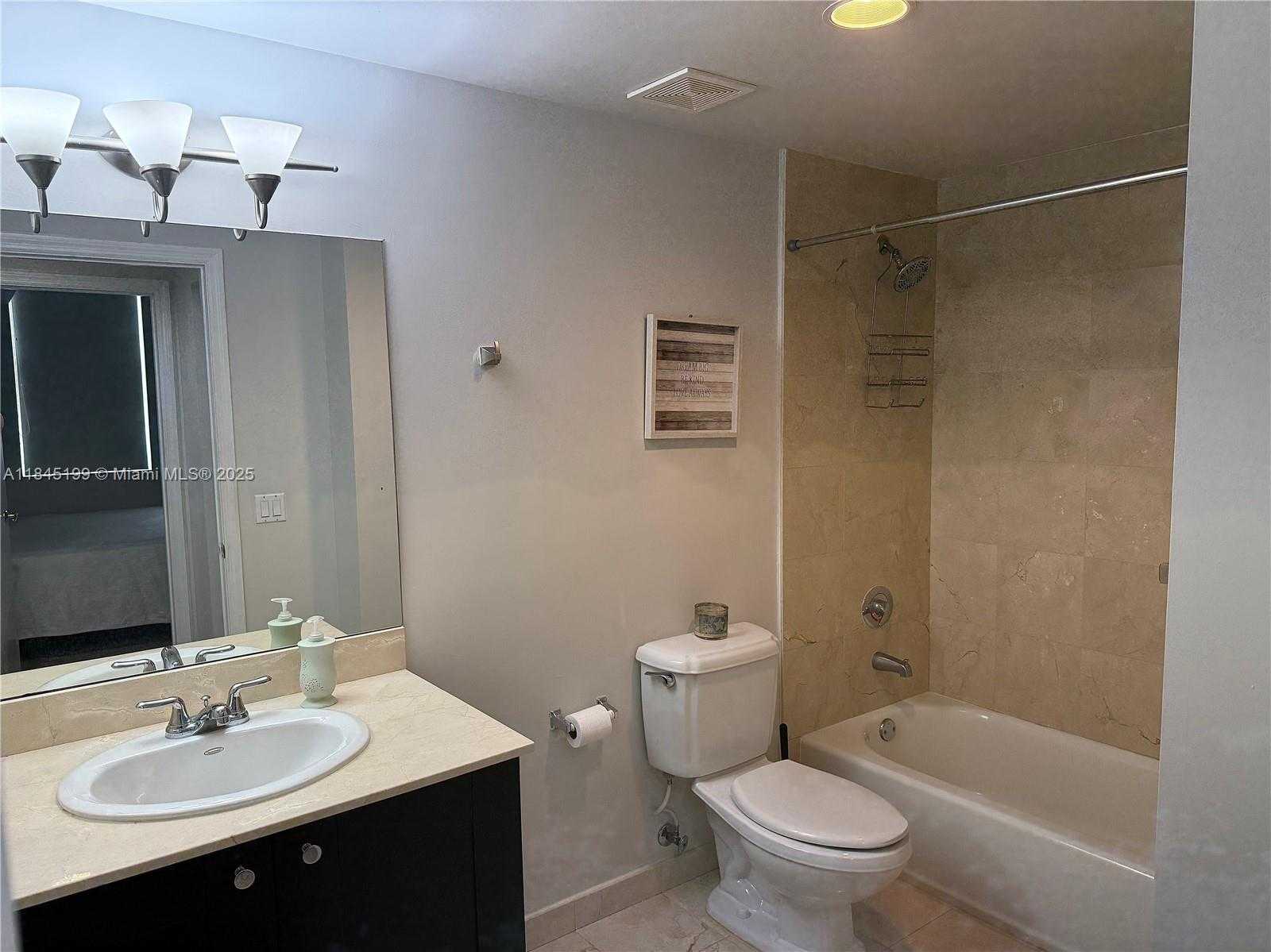 Small Image of 4100 SALZEDO ST #502, Coral Gables Number 6