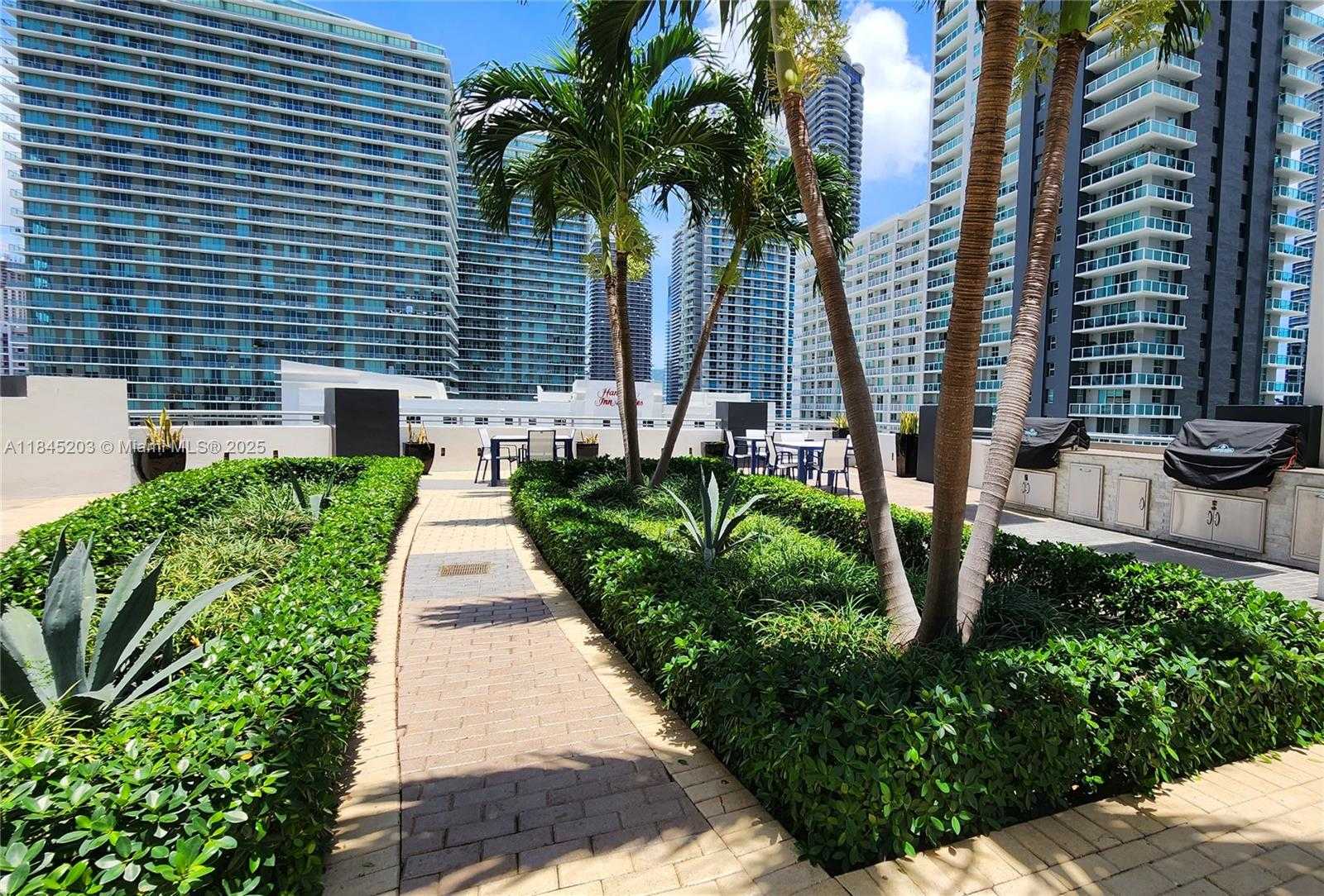 Small Image of 60 SOUTH WEST 13TH ST #1408, Miami Number 14