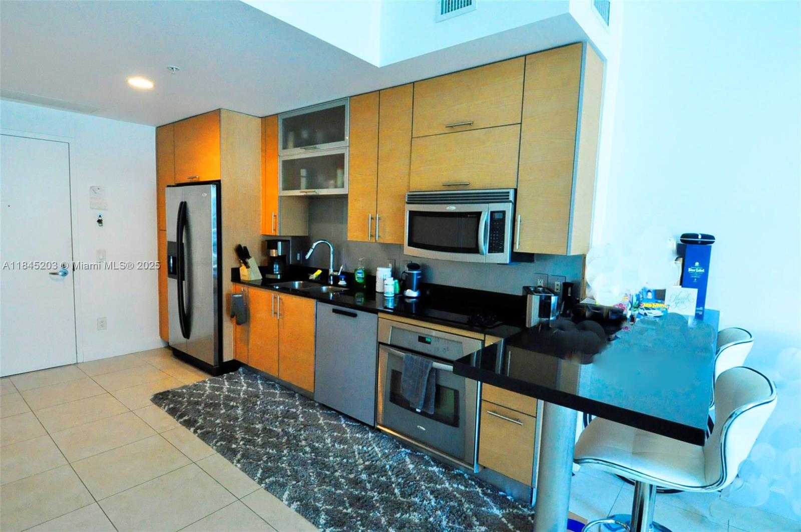 Small Image of 60 SOUTH WEST 13TH ST #1408, Miami Number 6