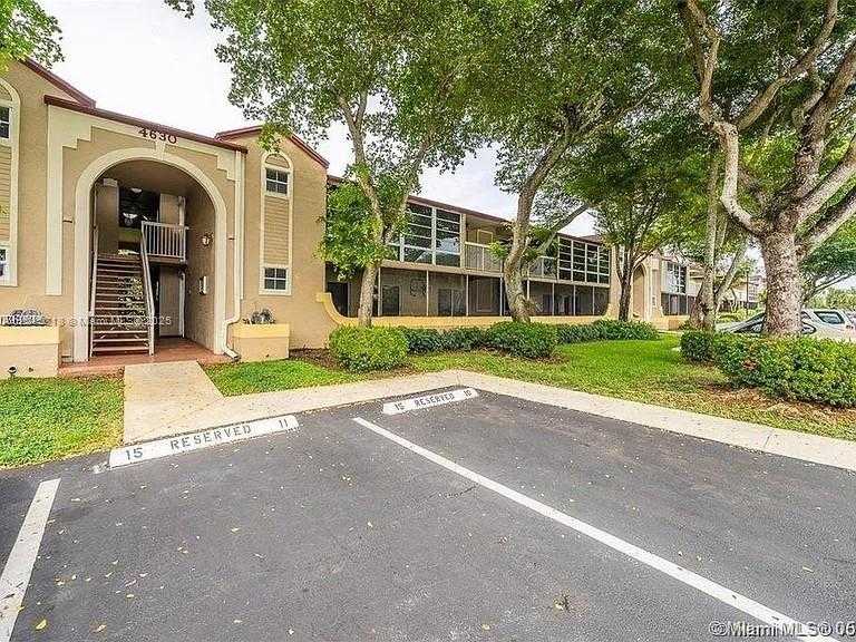 Small Image of 4630 NORTH WEST 102ND AVE #203-15, Doral Number 1