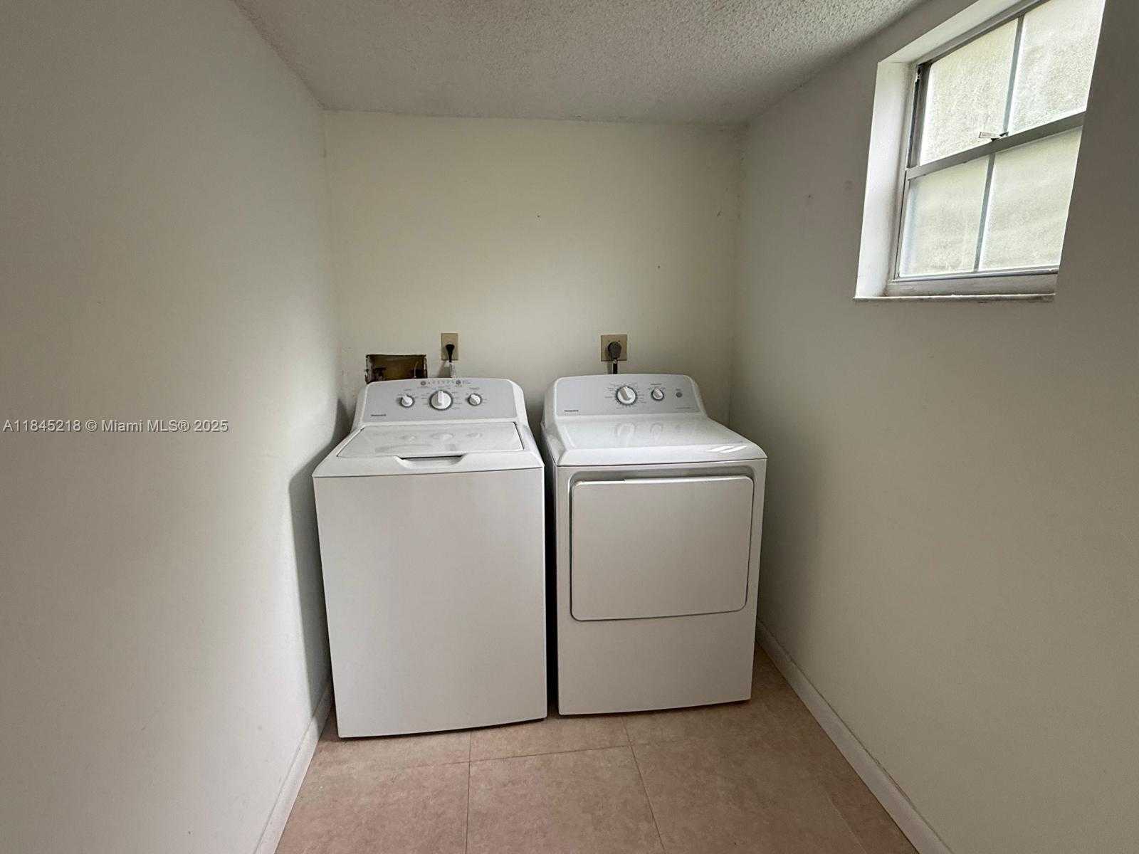 Small Image of 4630 NORTH WEST 102ND AVE #203-15, Doral Number 10