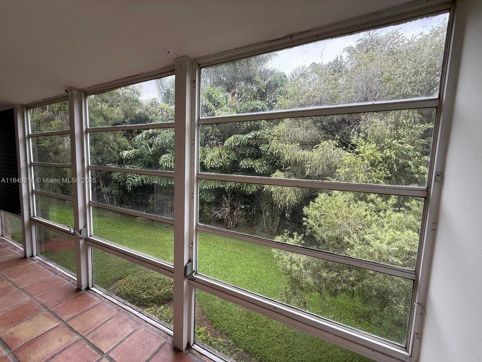 Small Image of 4630 NORTH WEST 102ND AVE #203-15, Doral Number 11