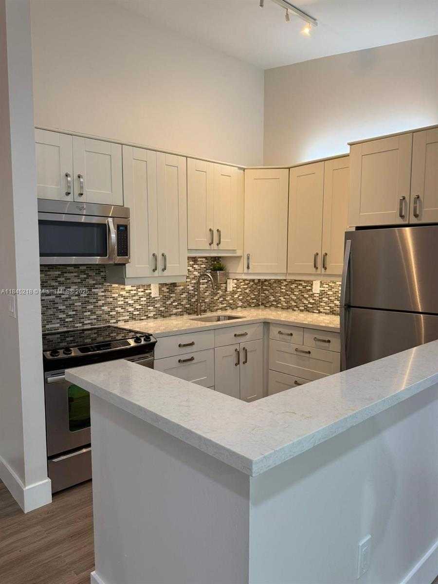 Small Image of 4630 NORTH WEST 102ND AVE #203-15, Doral Number 3