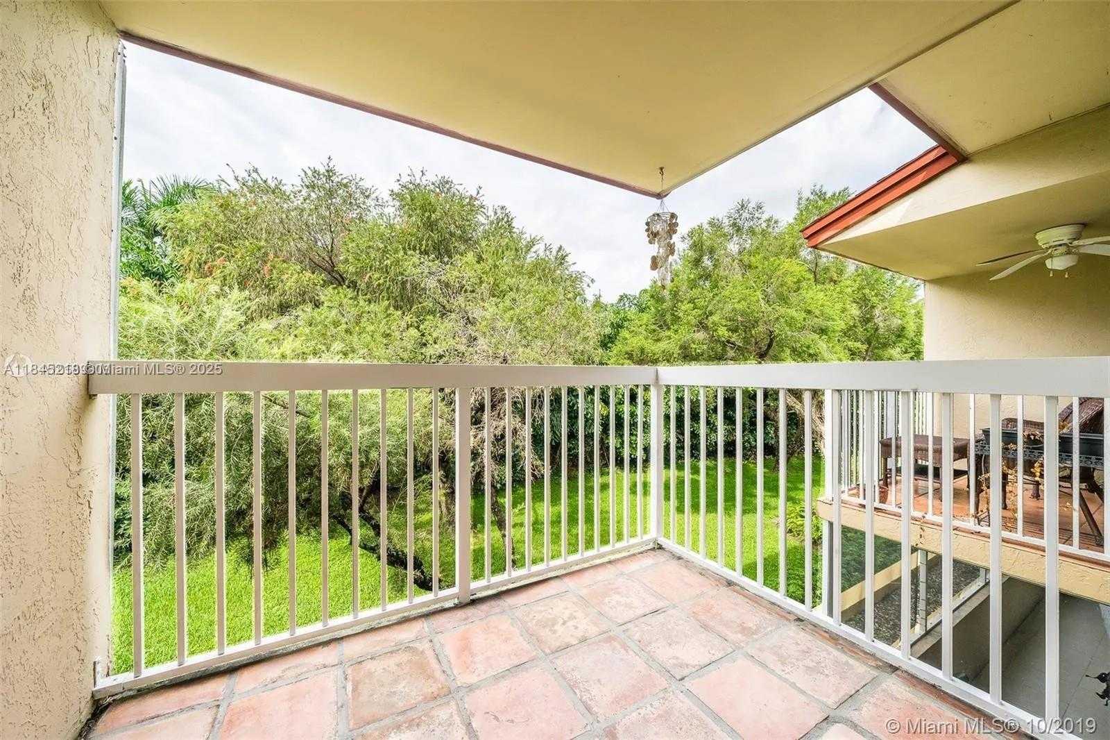 Small Image of 4630 NORTH WEST 102ND AVE #203-15, Doral Number 7