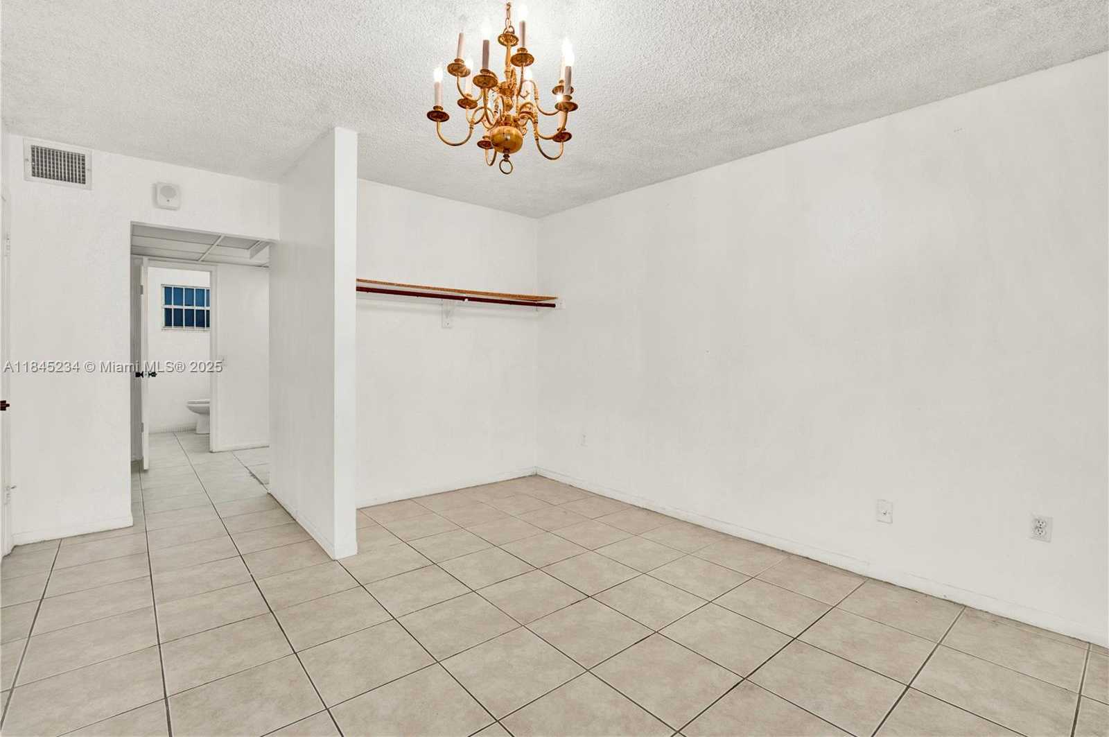 Small Image of 16750 NORTH EAST 10TH AVE #126, North Miami Beach Number 17