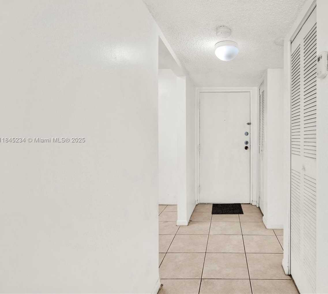 Small Image of 16750 NORTH EAST 10TH AVE #126, North Miami Beach Number 7
