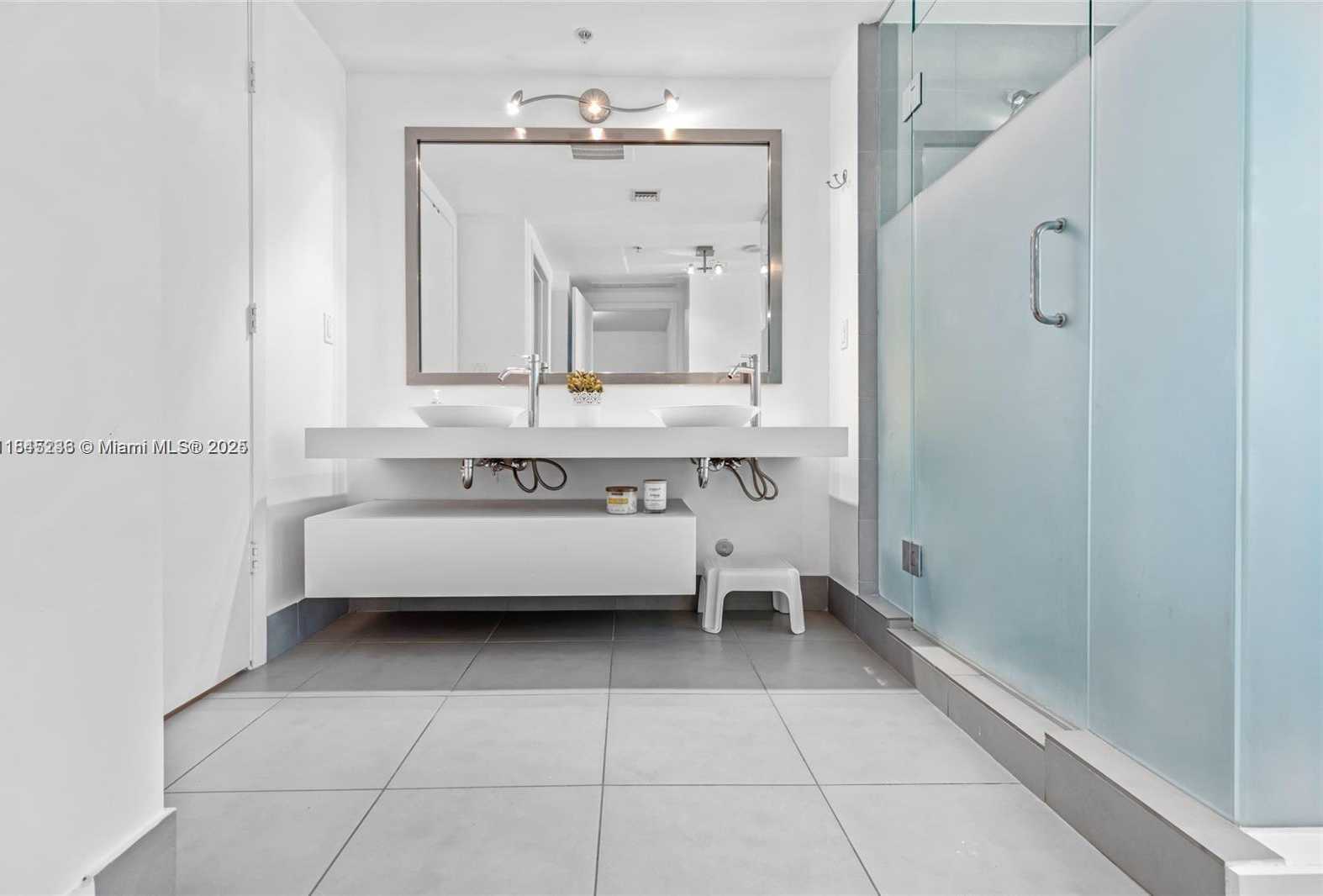 Small Image of 92 SOUTH WEST 3RD ST #504, Miami Number 13
