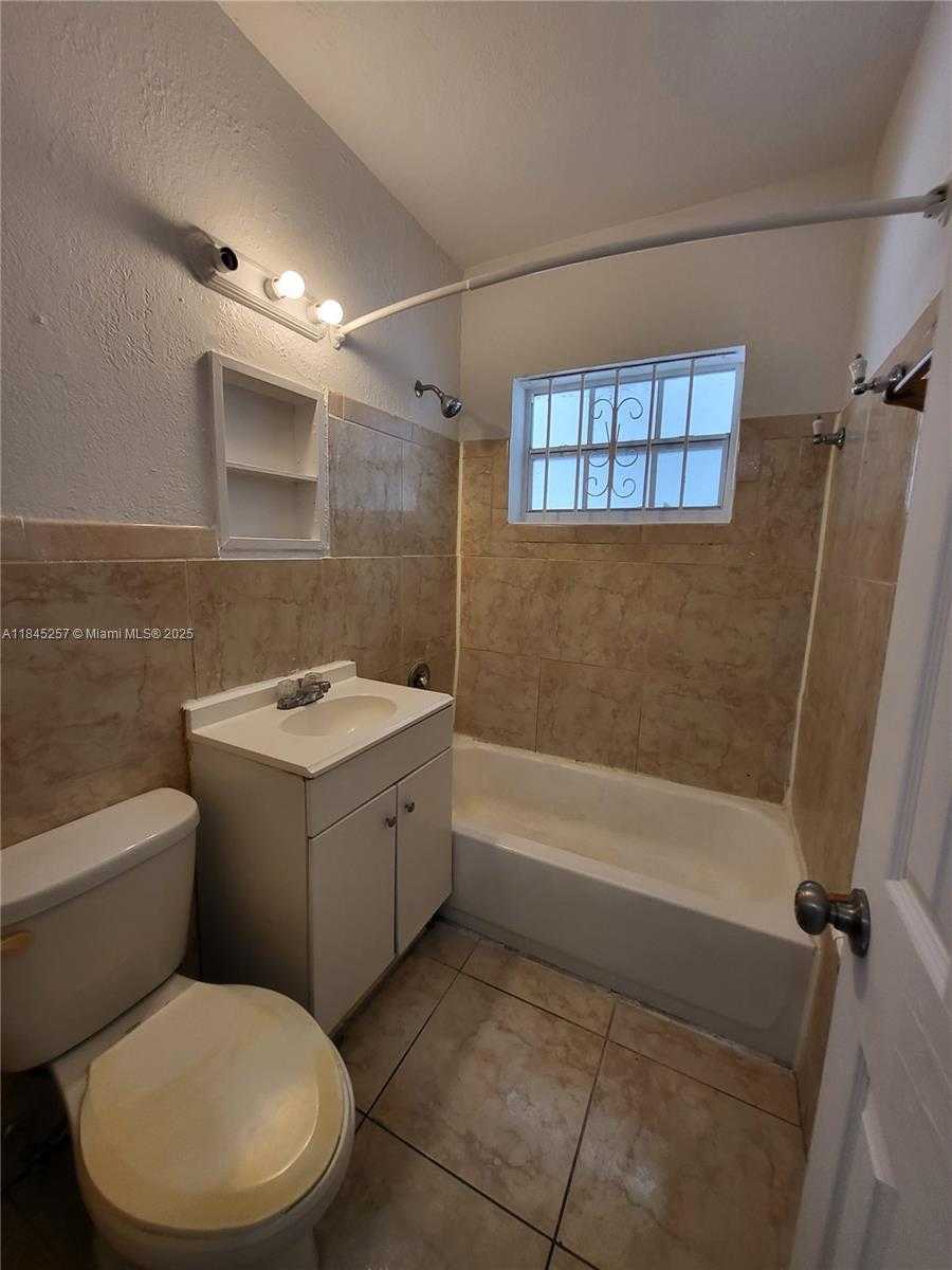 Small Image of 5731 NORTH WEST 6TH AVE #1, Miami Number 5