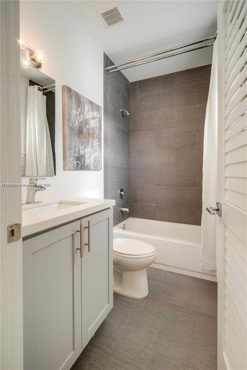 Small Image of 106 FLORIDA AVE, Coral Gables Number 17