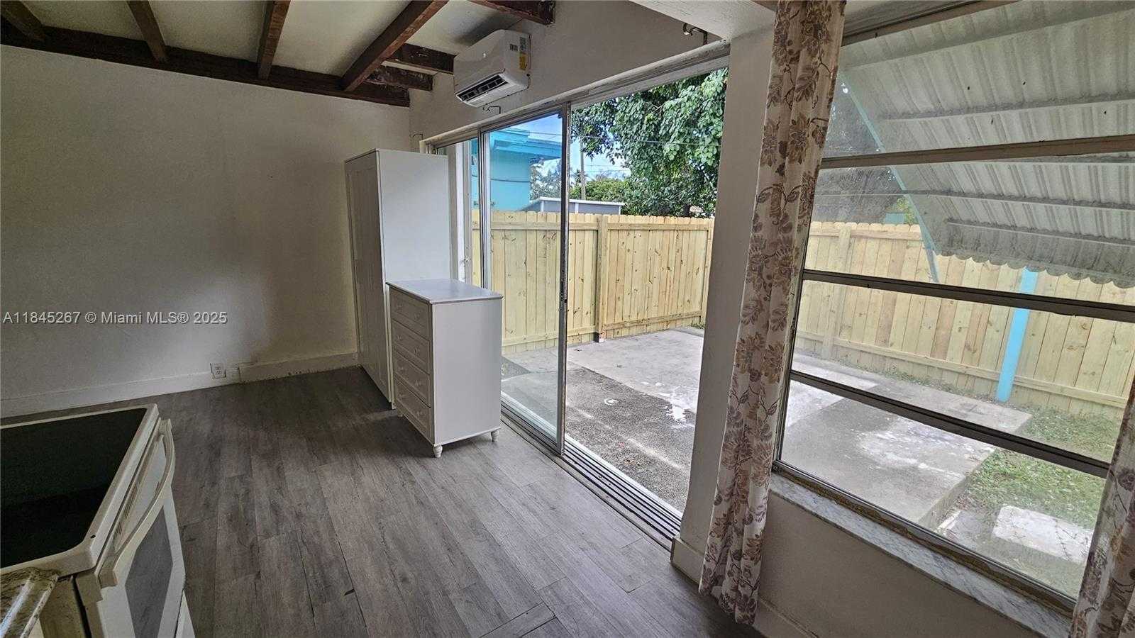 Small Image of 1836 ROOSEVELT ST #2, Hollywood Number 10