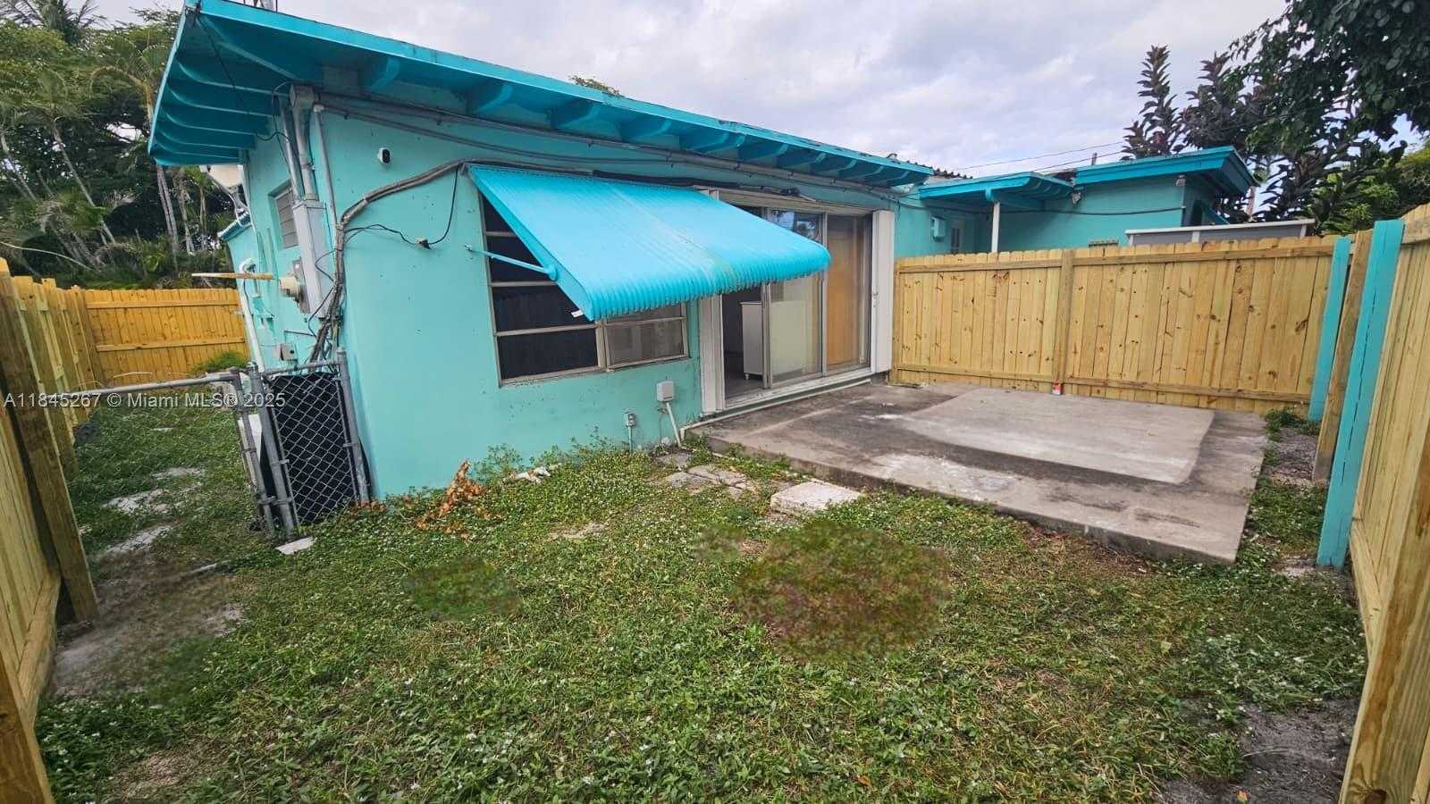 Small Image of 1836 ROOSEVELT ST #2, Hollywood Number 15