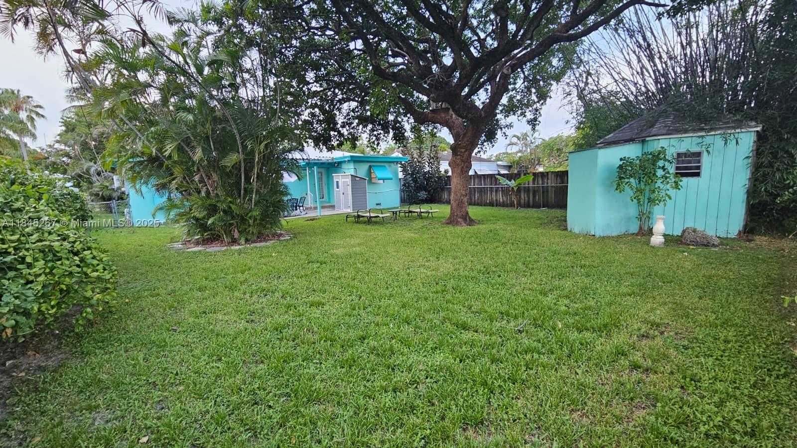 Small Image of 1836 ROOSEVELT ST #2, Hollywood Number 19