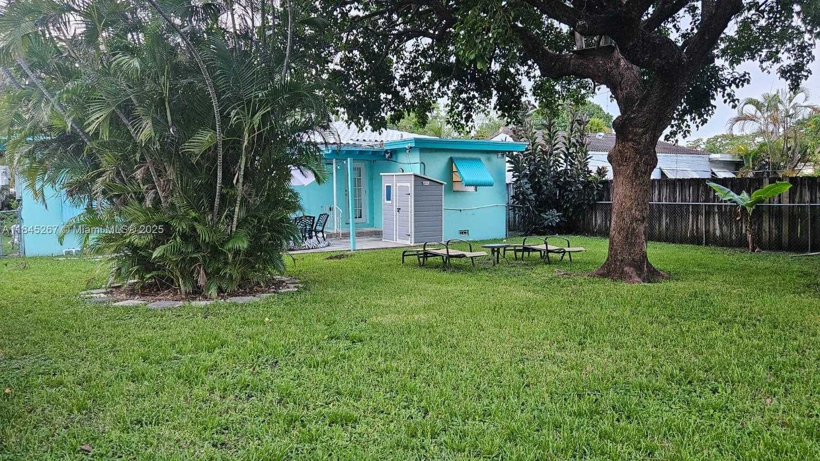 Small Image of 1836 ROOSEVELT ST #2, Hollywood Number 22