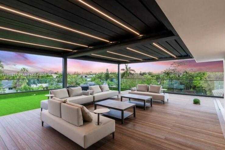Small Image of 1248 NORTH EAST 89TH ST, Miami Number 10