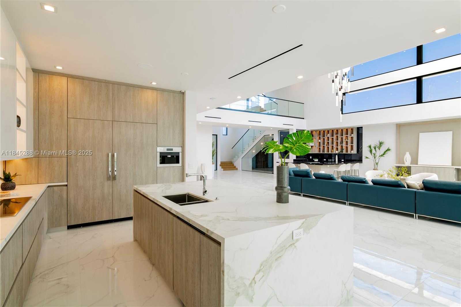 Small Image of 1248 NORTH EAST 89TH ST, Miami Number 24